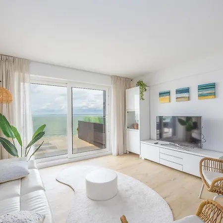 Lecomte - The Seaview Penthouse Cloud 9 オステンド