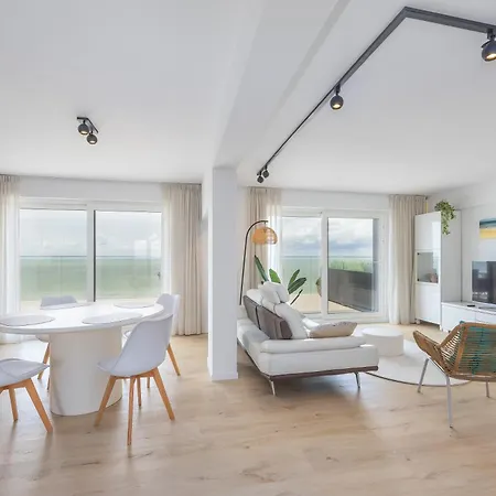 Lecomte - The Seaview Penthouse Cloud 9 오스텐드