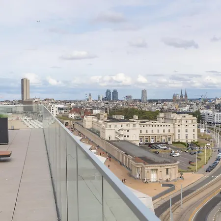 Lecomte - The Seaview Penthouse Cloud 9 Ostend