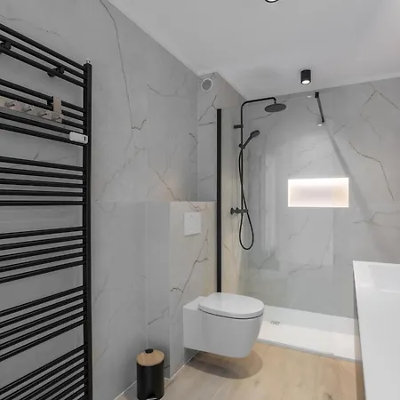 Lecomte - The Seaview Penthouse Cloud 9 Apartament